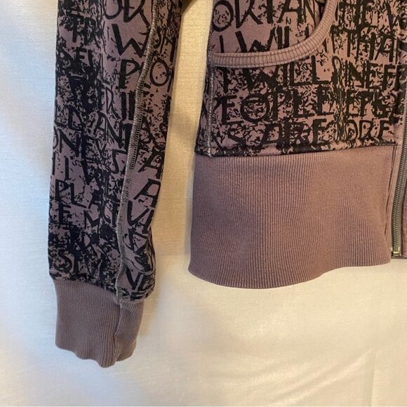 Lululemon Scuba  Hoodie II Ladies 8 Brown with Black Graffiti Text - Picture 5 of 10